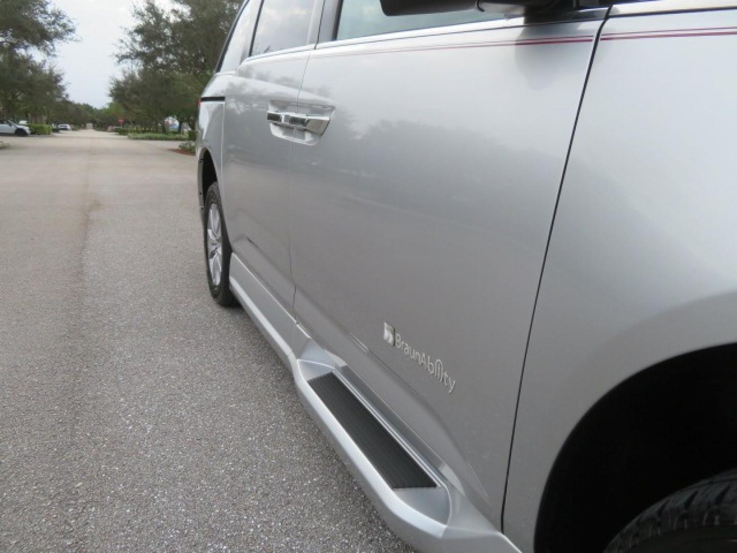 2014 Silver /GRAY Honda Odyssey EX-L (5FNRL5H68EB) with an 3.5L V6 SOHC 24V engine, 6-Speed Automatic transmission, located at 4301 Oak Circle #19, Boca Raton, FL, 33431, (954) 561-2499, 26.388861, -80.084038 - You are looking at Gorgeous Low Mileage 2014 Honda Odyssey EX-L Braunability Freedom Van Handicap Van Wheelchair Van Conversion Van with 25K Original Miles, Power Side Entry Ramp with Kneeling Van Function, Passenger Side Quick Lock System (same as ez lock), Quick Release Front Seats, Tie Down Syste - Photo#32